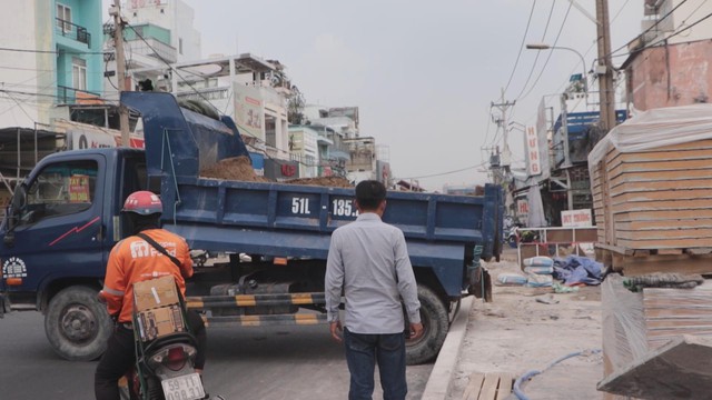 60 Giây ngày 6/2/2026 | Cầu Rạch Ngang sắp về đích, tháo gỡ “nút thắt” ngập úng chợ Thủ Đức - Ảnh 1.