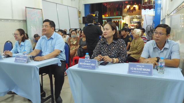 Phường Bàn Cờ tuyên truyền về bầu cử cho đồng bào dân tộc Hoa - Ảnh 2.