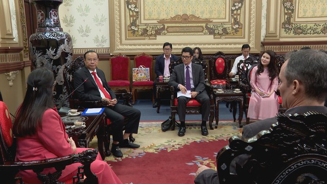 Lãnh đạo HĐND TP. Hồ Chí Minh tiếp Tổng Lãnh sự Cuba chào từ biệt nhiệm kỳ - Ảnh 3.