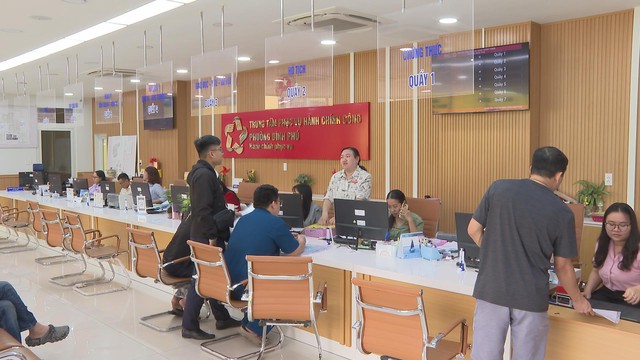 Phường Bình Phú ký kết hợp tác với MobiFone TP.HCM về chuyển đổi số năm 2026 - Ảnh 4.