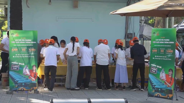 Lan tỏa yêu thương – Nối tiếp hành trình xanh tại Bến xe buýt Sài Gòn - Ảnh 2.