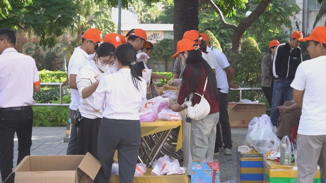 Lan tỏa yêu thương – Nối tiếp hành trình xanh tại Bến xe buýt Sài Gòn - Ảnh 4.