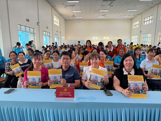 Ra mắt Bản tin Xuân Phường Minh Phụng – Dấu ấn khởi đầu năm mới trong triển khai Nghị quyết Đại hội XIV của Đảng - Ảnh 1.