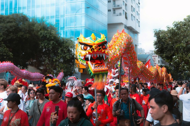 Hàng ngàn người dự Lễ Nghinh Ông Quan Thánh Đế Quân xuất du tại Chợ Lớn - Ảnh 1.