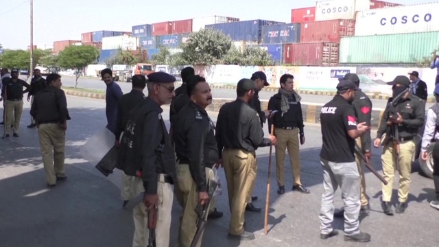 Pakistan: biểu tình dữ dội, gần 40 người thương vong ở Karachi- Ảnh 3.