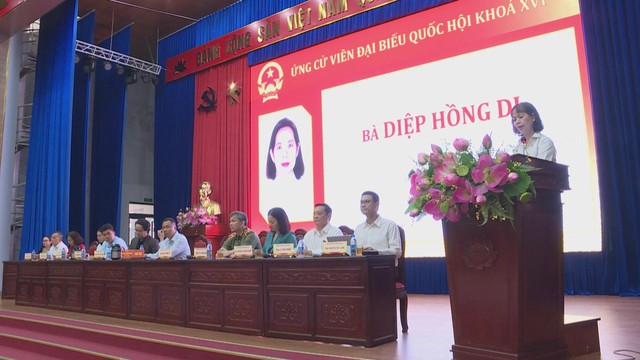 Cử tri Tân Đông Hiệp gửi gắm nhiều kiến nghị đến các ứng cử viên - Ảnh 2.