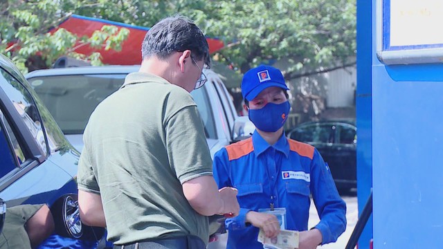 Giá xăng dầu biến động: Người dân và doanh nghiệp tính toán lại chi phí - Ảnh 8.