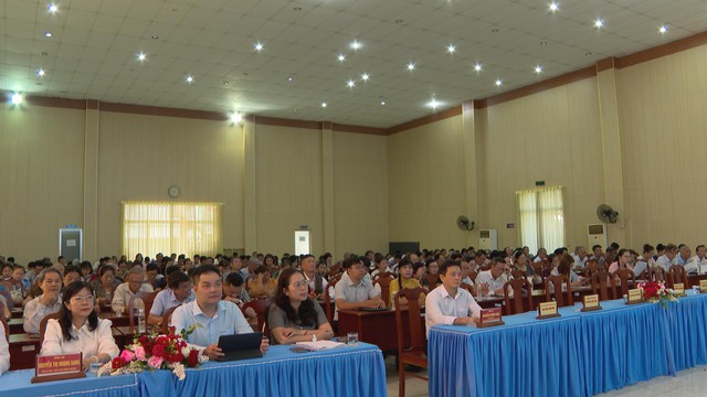 Qua các buổi tiếp xúc cử tri, người dân gửi gắm nhiều kỳ vọng phát triển địa phương - Ảnh 14.