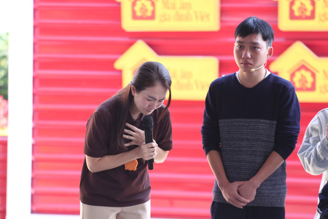 MC Thanh Thảo bật khóc khi nghe: "Con sợ mất mẹ, không biết phải tựa vào ai"- Ảnh 6.