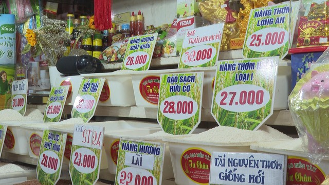 Ngăn chặn làn sóng tăng giá và bài toán ổn định thị trường khi nhiên liệu biến động - Ảnh 3.