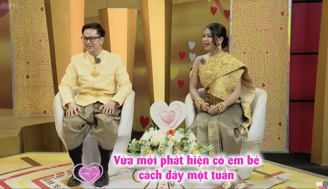 Vợ chồng son - Tập 8: Chuyện tình xuyên biên giới và những màn "bóc phốt" dở khóc dở cười - Ảnh 4.