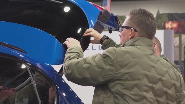 Giá nhiên liệu tăng, người tiêu dùng Mỹ quan tâm xe điện EV- Ảnh 1.