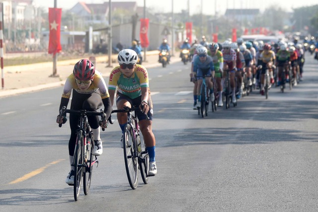 Chặng 4 UCI Biwase Cup: Nguyễn Thị Thật giành Áo xanh thuyết phục - Ảnh 3.