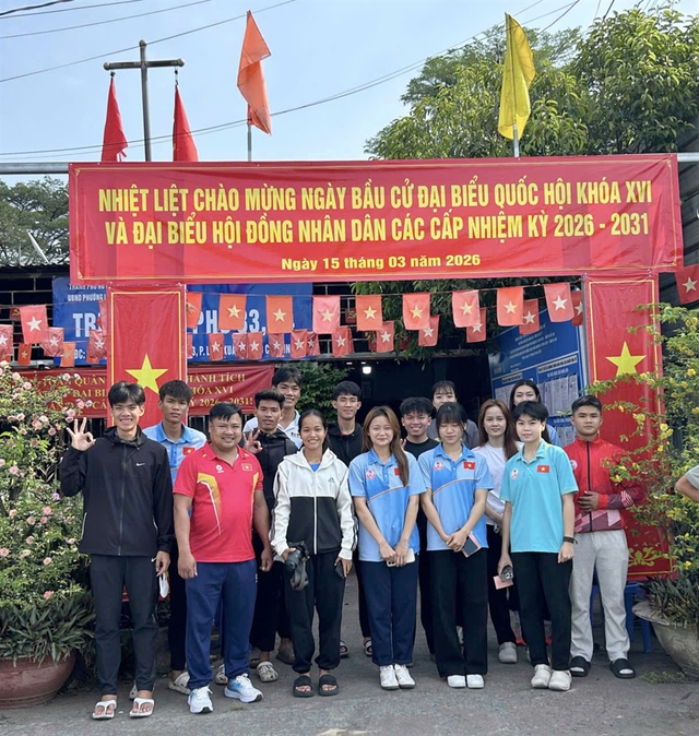 Hàng trăm HLV, VĐV tham gia bầu cử Đại biểu Quốc hội khóa XVI và HĐND các cấp nhiệm kỳ 2026–2031 - Ảnh 3.