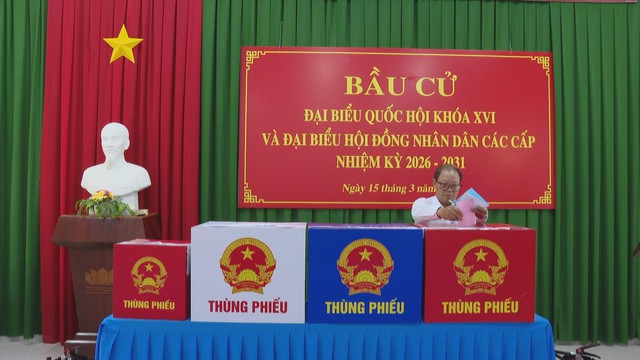 Cử tri đồng bào Châu Ro tại xã Kim Long nô nức tham gia ngày hội bầu cử - Ảnh 3.