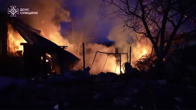 Nga bị cáo buộc tấn công quy mô lớn vào Ucraina - Ảnh 2.