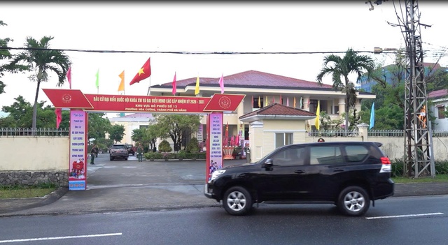 Cán bộ, chiến sĩ Quân khu 5 tích cực tham gia ngày hội bầu cử - Ảnh 1.