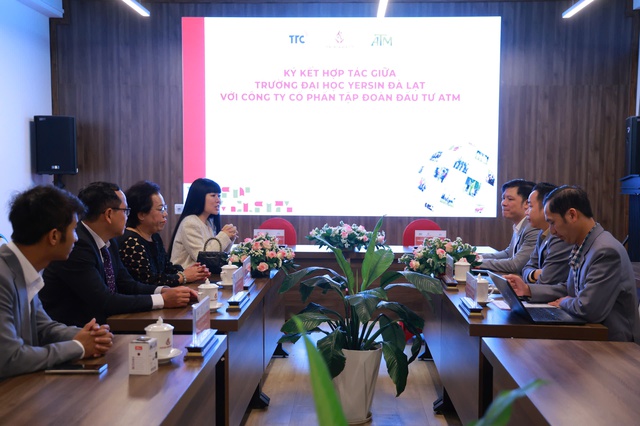 Trường Đại học Yersin Đà Lạt ký kết đào tạo nâng cao chất lượng nguồn nhân lực - Ảnh 4.