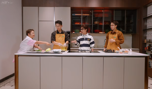 Chinh phục thực khách - Mùa 4: Cùng Kan Hy và Nam Khánh thử sức với món ăn vặt học đường - Ảnh 1.