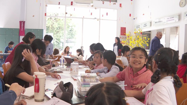 Truyện tranh Bỉ đến gần hơn với thiếu nhi TP. Hồ Chí Minh - Ảnh 3.