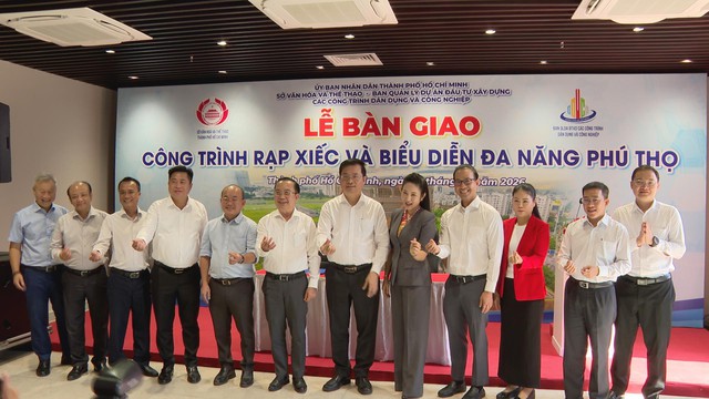 Bàn giao và đưa vào vận hành công trình rạp xiếc và biểu diễn đa năng Phú Thọ - Ảnh 2.