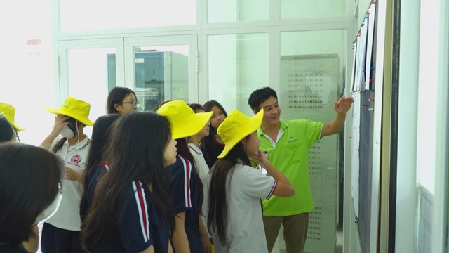 Thời sự trưa HTV ngày 19/3/2026 I Lãnh đạo Thành phố dâng hương tưởng nhớ mẹ Việt Nam Anh hùng- Ảnh 3.