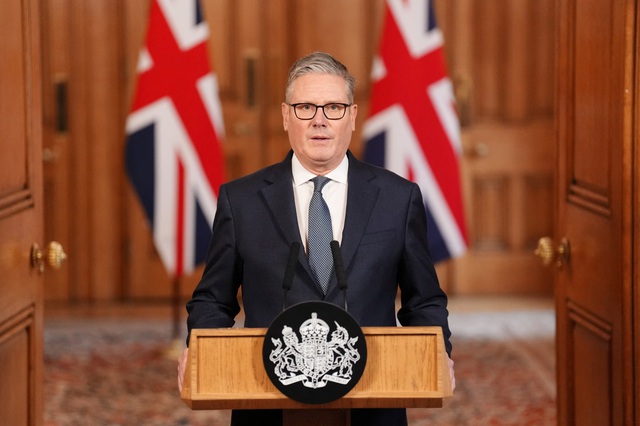 Anh cho phép Mỹ dùng căn cứ để tấn công Iran - Ảnh 2.