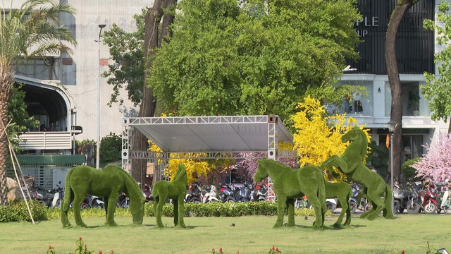 TP. Hồ Chí Minh siết quản lý cảnh quan các khu đất sau chỉnh trang - Ảnh 3.