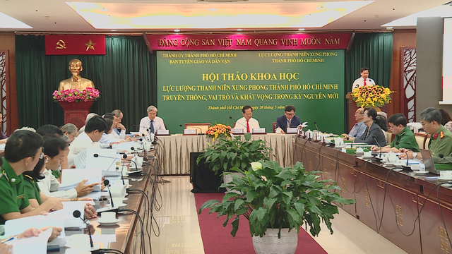 TP. Hồ Chí Minh: Nhìn lại hành trình 50 năm tự hào của Lực lượng Thanh niên xung phong - Ảnh 1.