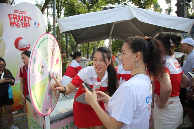 Hơn 6.000 người tham gia Ngày chạy Olympic tại TP. Hồ Chí Minh - Ảnh 2.