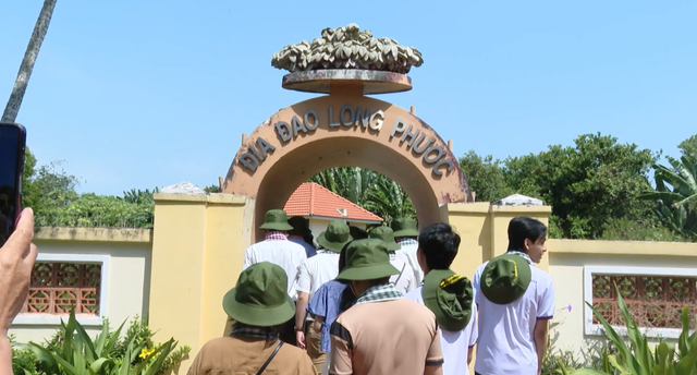 Kết nối yêu thương, bền chặt tình hữu nghị ba nước Đông Dương- Ảnh 4. Kết nối yêu thương, bền chặt tình hữu nghị ba nước Đông Dương- Ảnh 4.