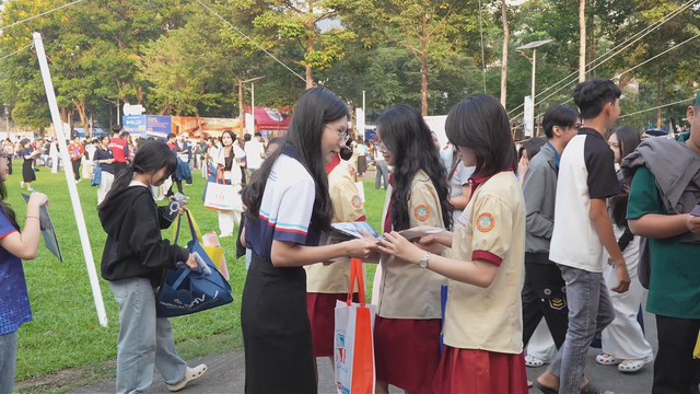 Quy chế tuyển sinh mới thúc đẩy nâng chất lượng đào tạo - Ảnh 2.