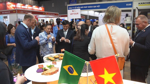 Thời sự HTV ngày 24/3/2026 | TP. Hồ Chí Minh chăm sóc toàn diện đối tượng bảo trợ xã hội  - Ảnh 2.