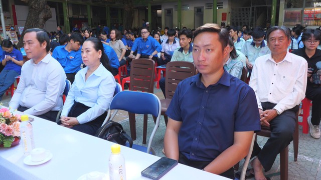 Tuổi trẻ phường Bàn Cờ lan tỏa tinh thần “làm nhiều việc tốt” - Ảnh 2.