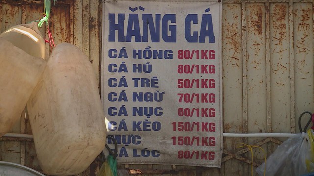 Xăng leo thang nhưng tiểu thương vẫn chưa dám tăng giá - Ảnh 5.