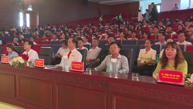 Tôn vinh vai trò công tác xã hội trong hệ thống an sinh tại TP. Hồ Chí Minh - Ảnh 3.