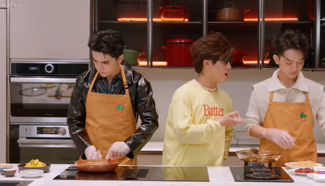 Chinh phục thực khách: Vương Huy chiến thắng sít sao trước "tân binh" Kai Đỗ - Ảnh 1.