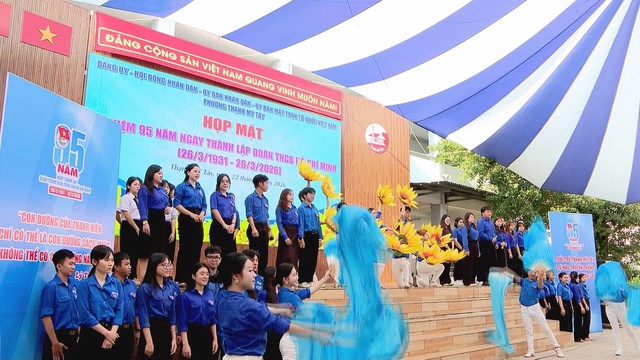 Phường Thạnh Mỹ Tây phát huy vai trò thanh niên trong xây dựng địa phương - Ảnh 1.