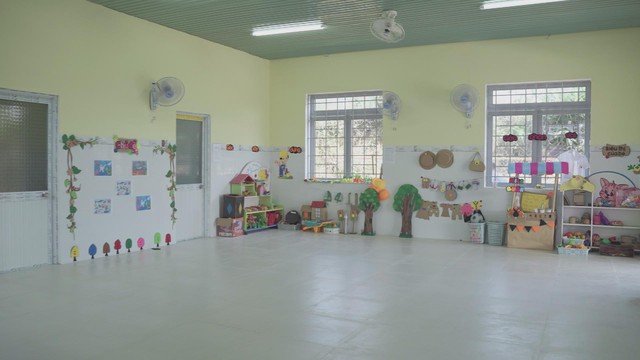 Ngôi trường mới giữa vùng sạt lở: Gieo hy vọng cho trẻ em Phước Chánh - Ảnh 5.