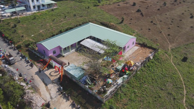 Ngôi trường mới giữa vùng sạt lở: Gieo hy vọng cho trẻ em Phước Chánh - Ảnh 6.