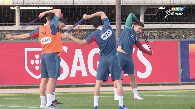 Bồ Đào Nha chuẩn bị cho World Cup: Ronaldo vắng mặt trong loạt trận giao hữu quan trọng - Ảnh 3.