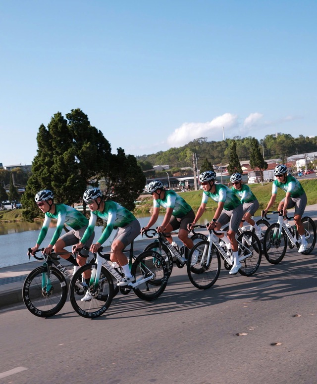 Đội xe đạp Công an TP. Hồ Chí Minh: "Dàn sao" thiện chiến và khát vọng chinh phục Cúp Truyền hình 2026 - Ảnh 3.