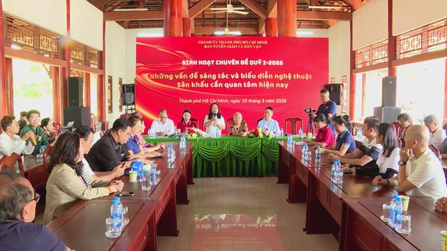 Quan tâm đổi mới sáng tác, biểu diễn sân khấu trong bối cảnh mới - Ảnh 1.