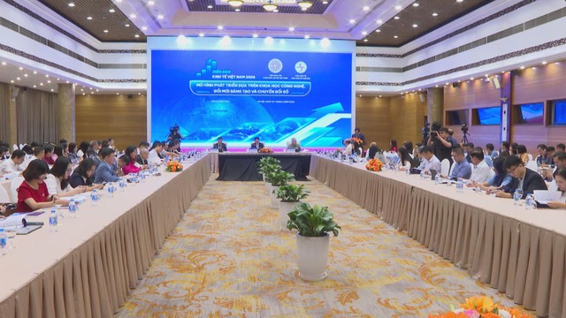 Đổi mới mô hình tăng trưởng dựa trên khoa học công nghệ và chuyển đổi số - Ảnh 1.
