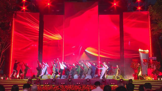 95 năm Đoàn Thanh niên Cộng sản Hồ Chí Minh: Tuổi trẻ Việt Nam vững bước trong kỷ nguyên mới - Ảnh 1.