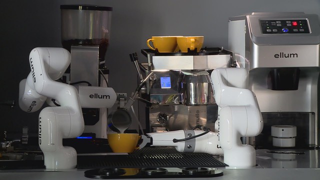 Ứng dụng robot trong dịch vụ, nâng tầm trải nghiệm khách hàng - Ảnh 3.