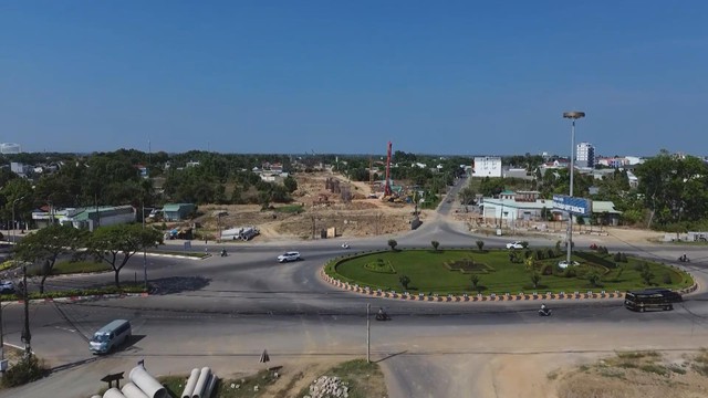 Nhà thầu thi công dự án giao thông "gồng mình" trong bão giá - Ảnh 1.