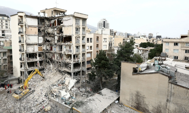 Israel tấn công các cơ sở nghiên cứu và sản xuất vũ khí của Iran  - Ảnh 1.