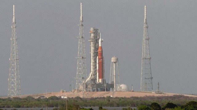 Bắt đầu đếm ngược sứ mệnh Mặt Trăng Artemis II - Ảnh 1.