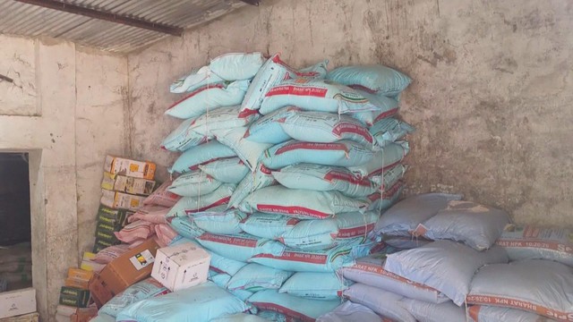 Ấn Độ thiếu hụt phân bón sản xuất do xung đột Trung Đông - Ảnh 2.